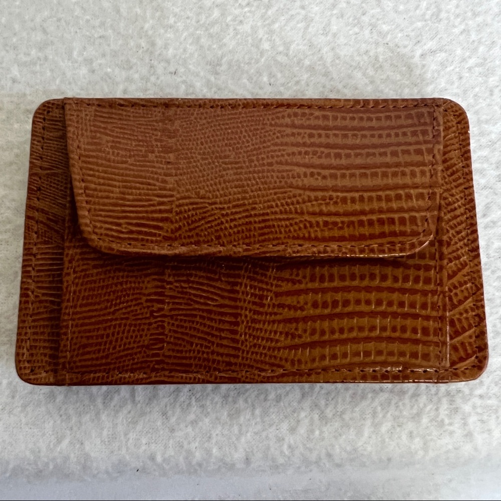 NWOT Vintage Lizard Embossed Genuine Leather Bifold Coin and Card Holder